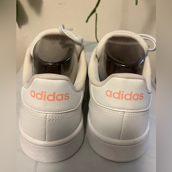 WOMEN ADIDAS SNEAKERS - Picture 2 of 5